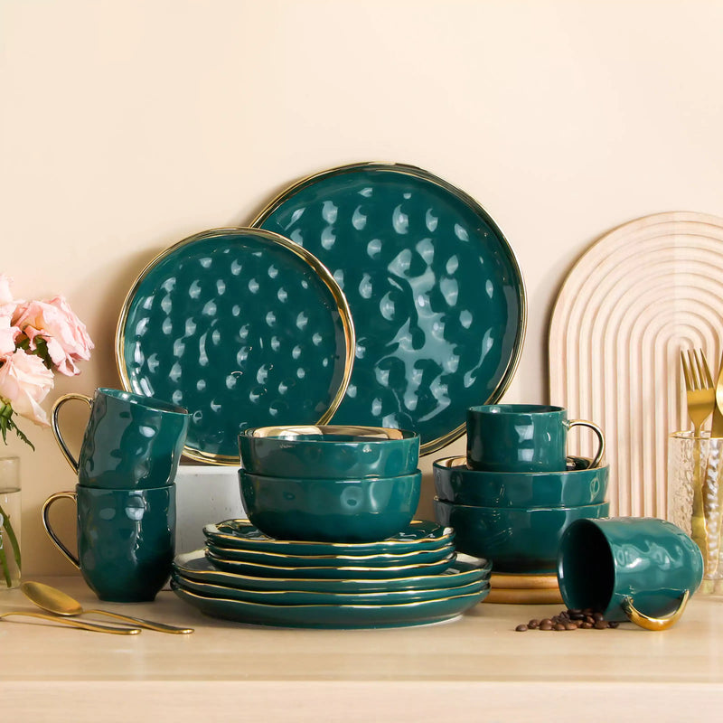 LOVECASA Gold Trim 16 Piece Dinnerware Set - Image 18