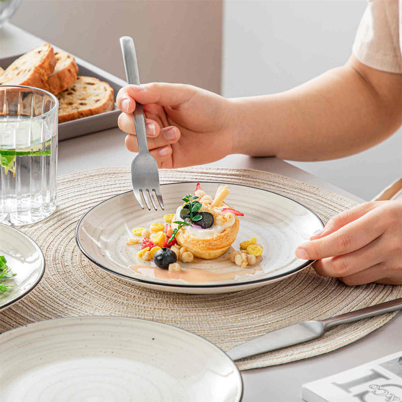 Bonbon Dessert Plates Set of 6 - Image 2