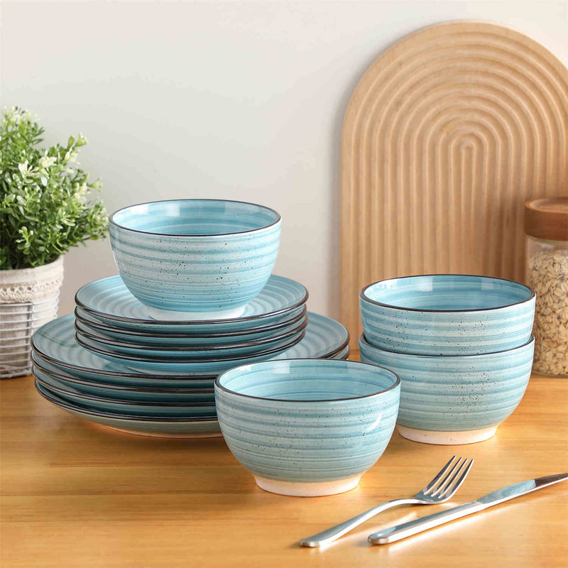 Bonbon Double-Sided 12 Piece Dinnerware Set - Image 10