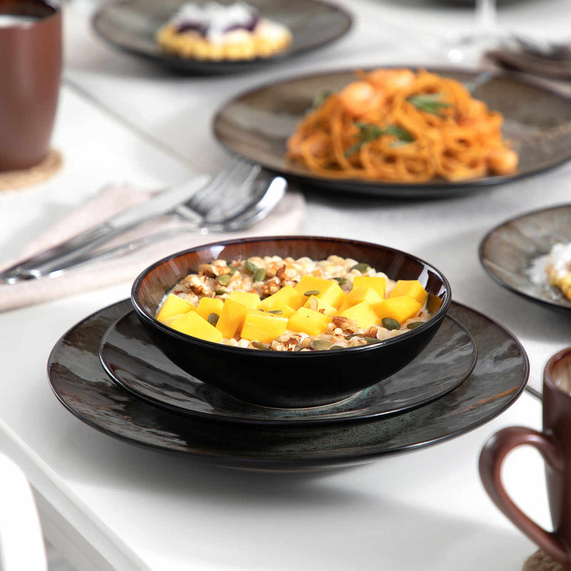Bubble 16 Piece Dinnerware Set - Image 3