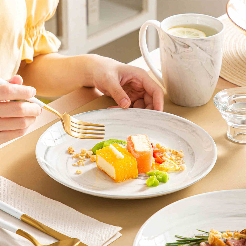 Clay 16 Piece Dinnerware Set - Image 3