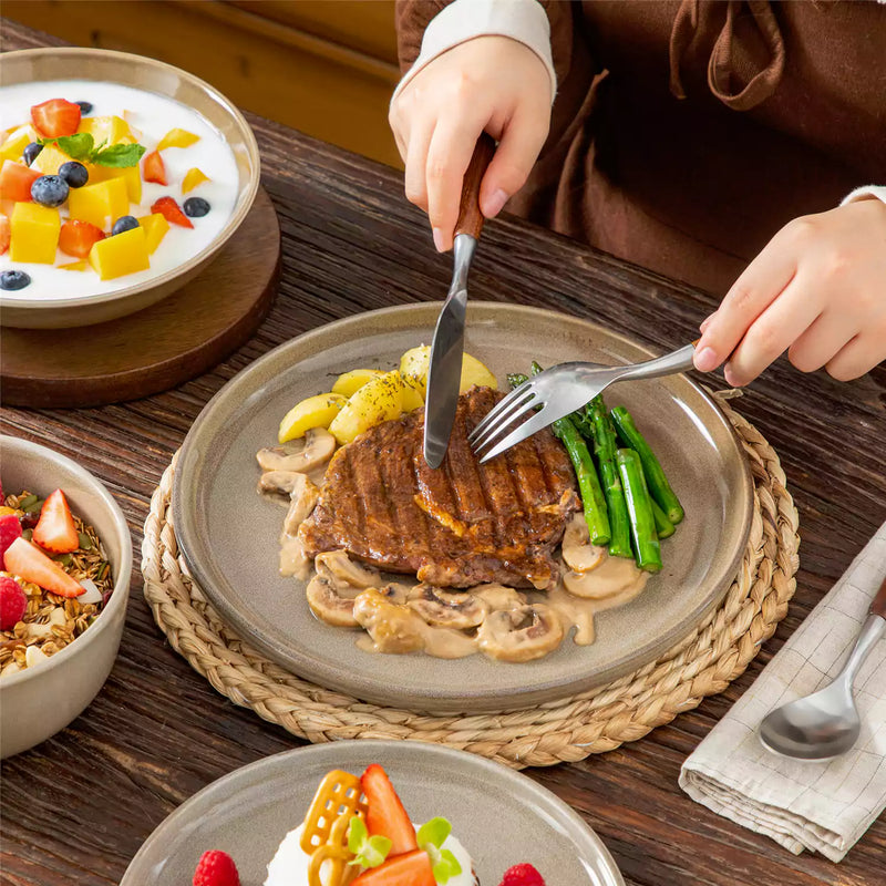Playa 16 Piece Glossy Dinnerware Set - Image 25