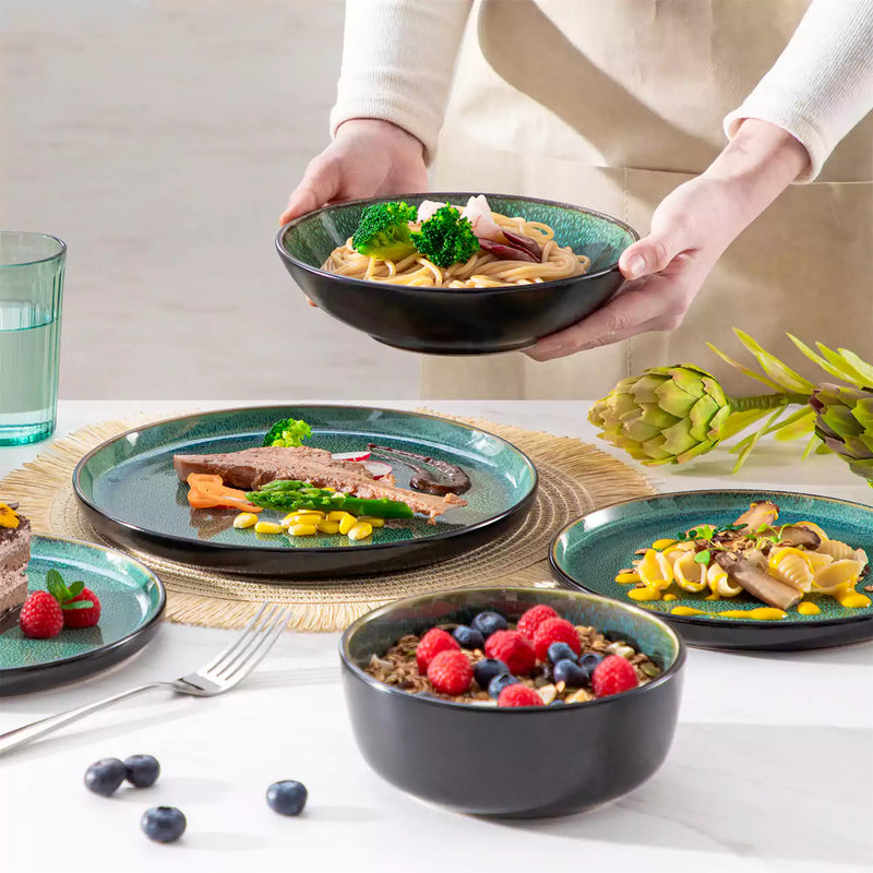 Playa 24 Piece Glossy Dinnerware Set - Image 2