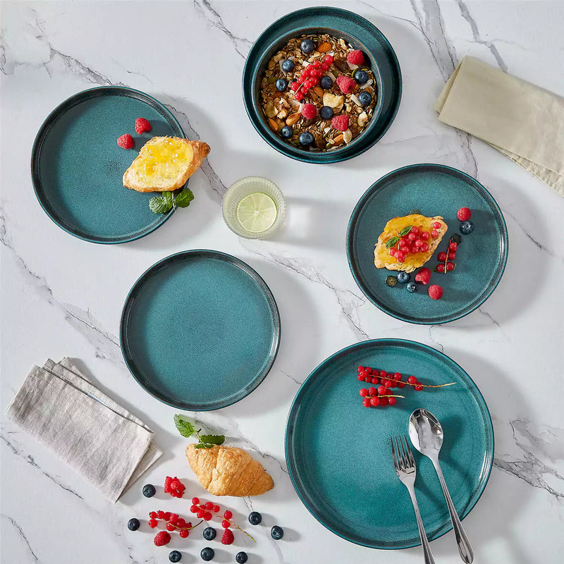 Playa 24 Piece Glossy Dinnerware Set - Image 24