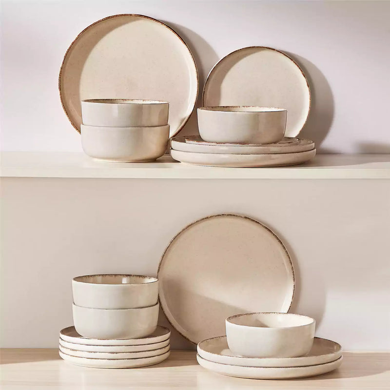 Plays 18 Piece Dinnerware Set - Image 10