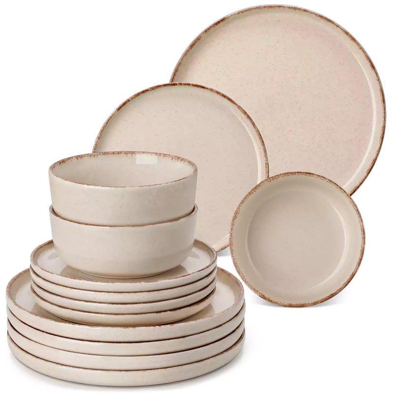 Plays 18 Piece Dinnerware Set