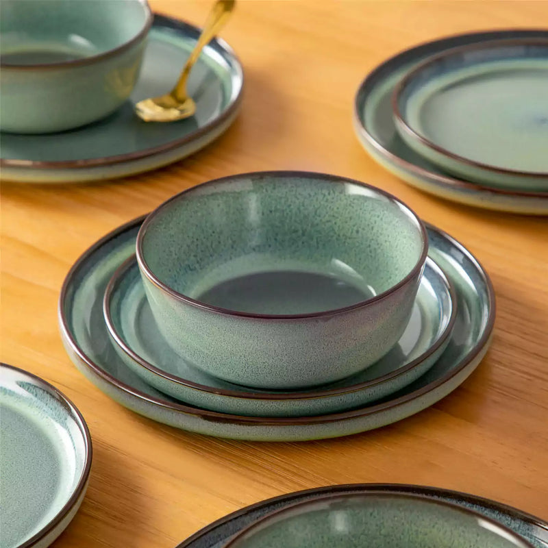 Sata Lipped-Edge 18 Piece Dinnerware Set - Image 18