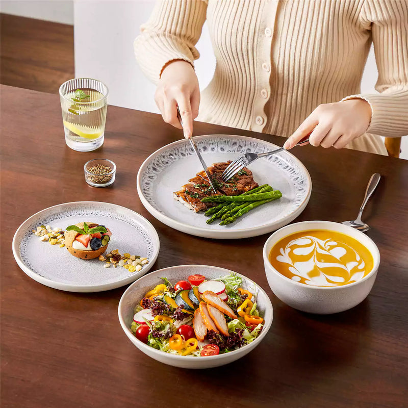 Snow 16 Piece Dinnerware Set - Image 4