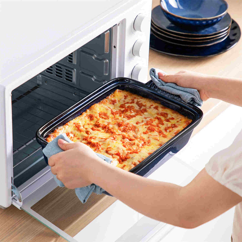 Starry Casserole With Lid 3.8QT - Image 3