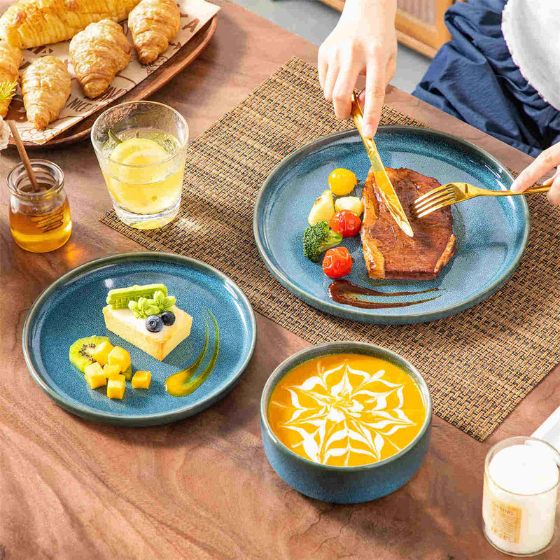 Vega 18 Piece Dinnerware Set - Image 2