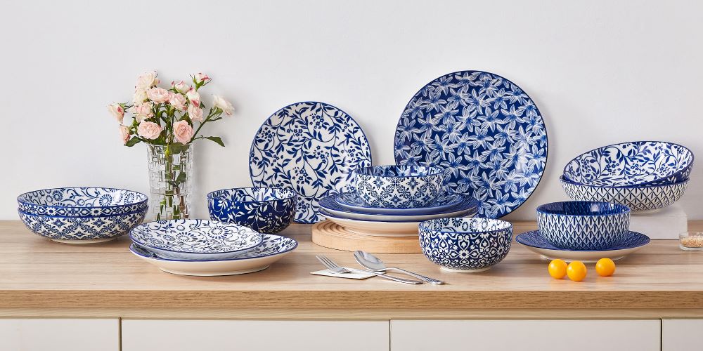Casets Selene porcelain dinnerware collection